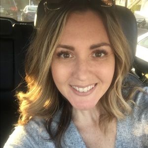 Meet your Posher, Christine